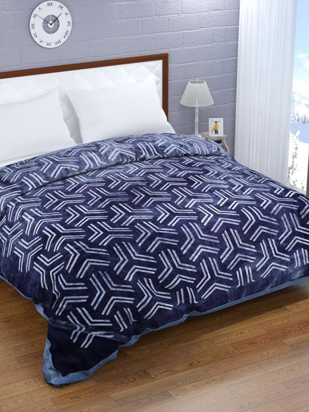 

Florida Blue Geometric Mink Heavy Winter 1050 GSM Double Bed Blanket