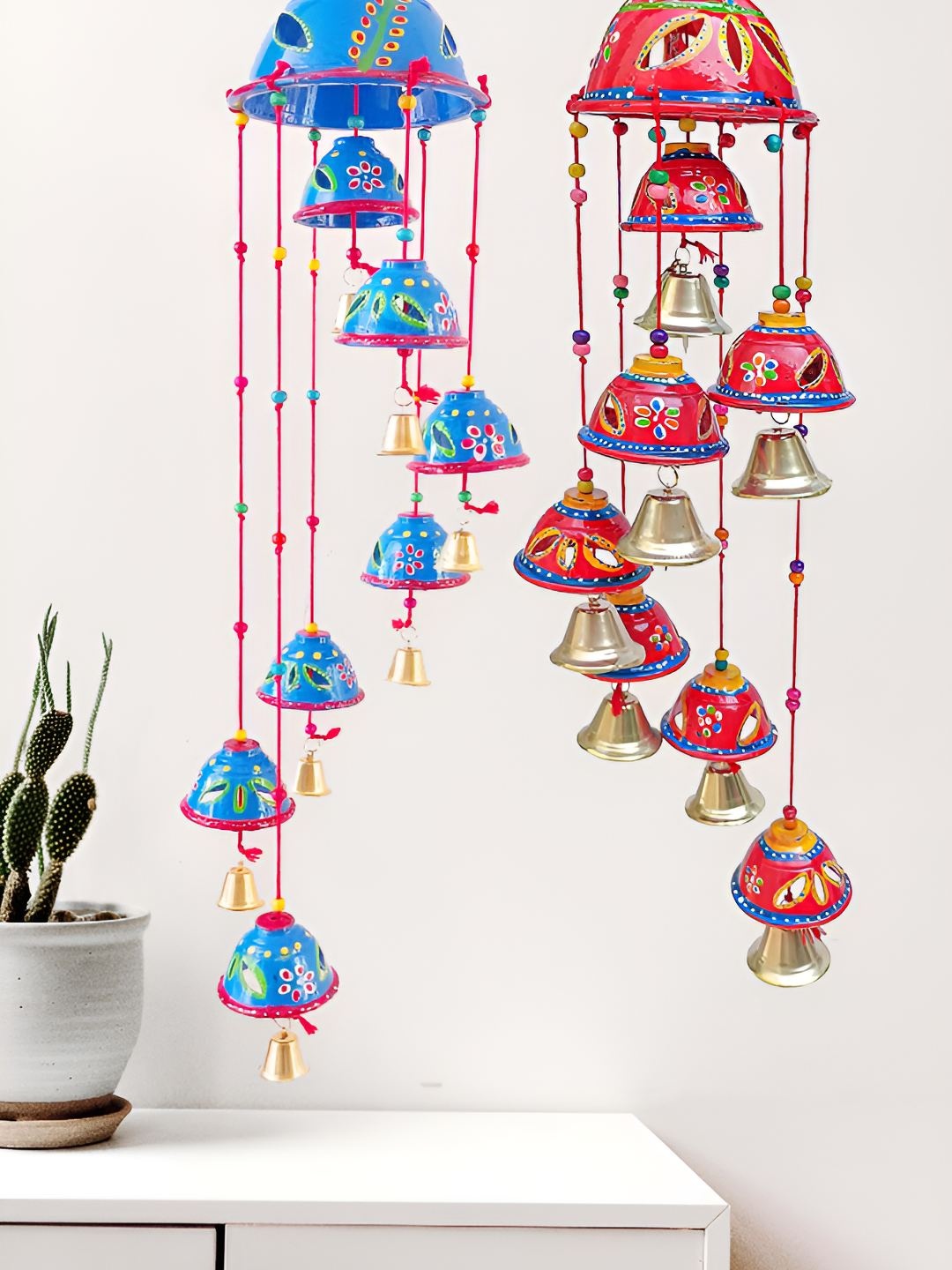 

PALPAL Red & Blue 2 Pieces Textured Bell Hanging Wind Chimes