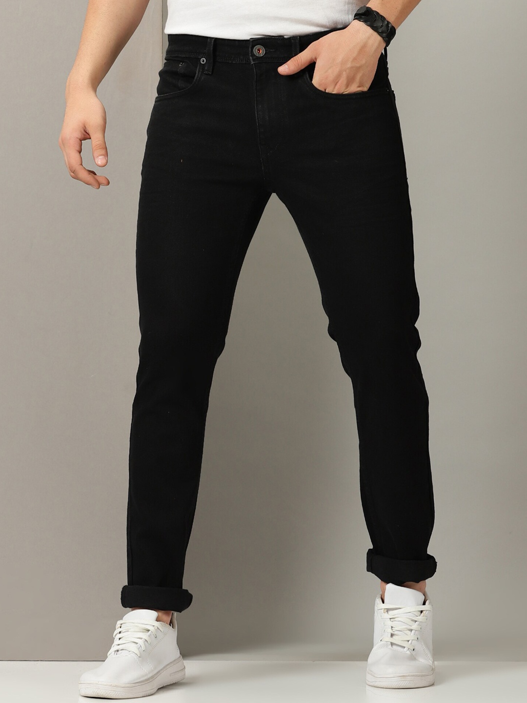 

Old Grey Men Slim Fit Clean Look Cotton Jeans, Black