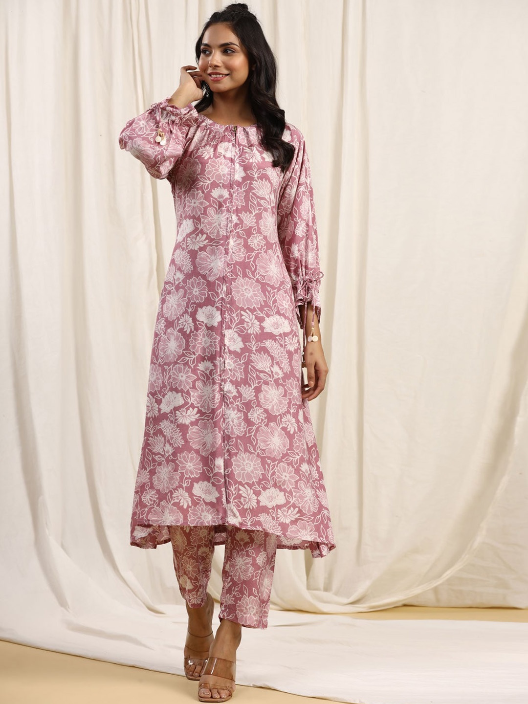 

Readiprint Floral Printed A-Line Kurta With Trousers, Mauve