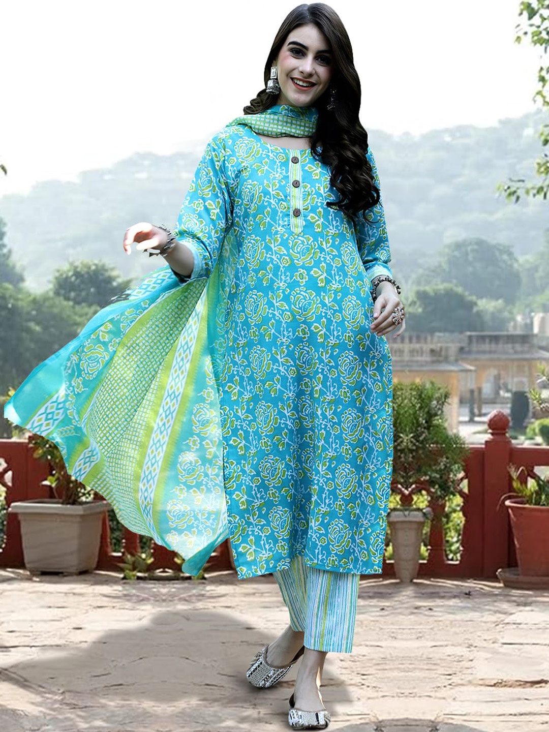 

arangya Ethnic Motifs Printed Pure Cotton Straight Kurta & Trouser With Dupatta, Turquoise blue
