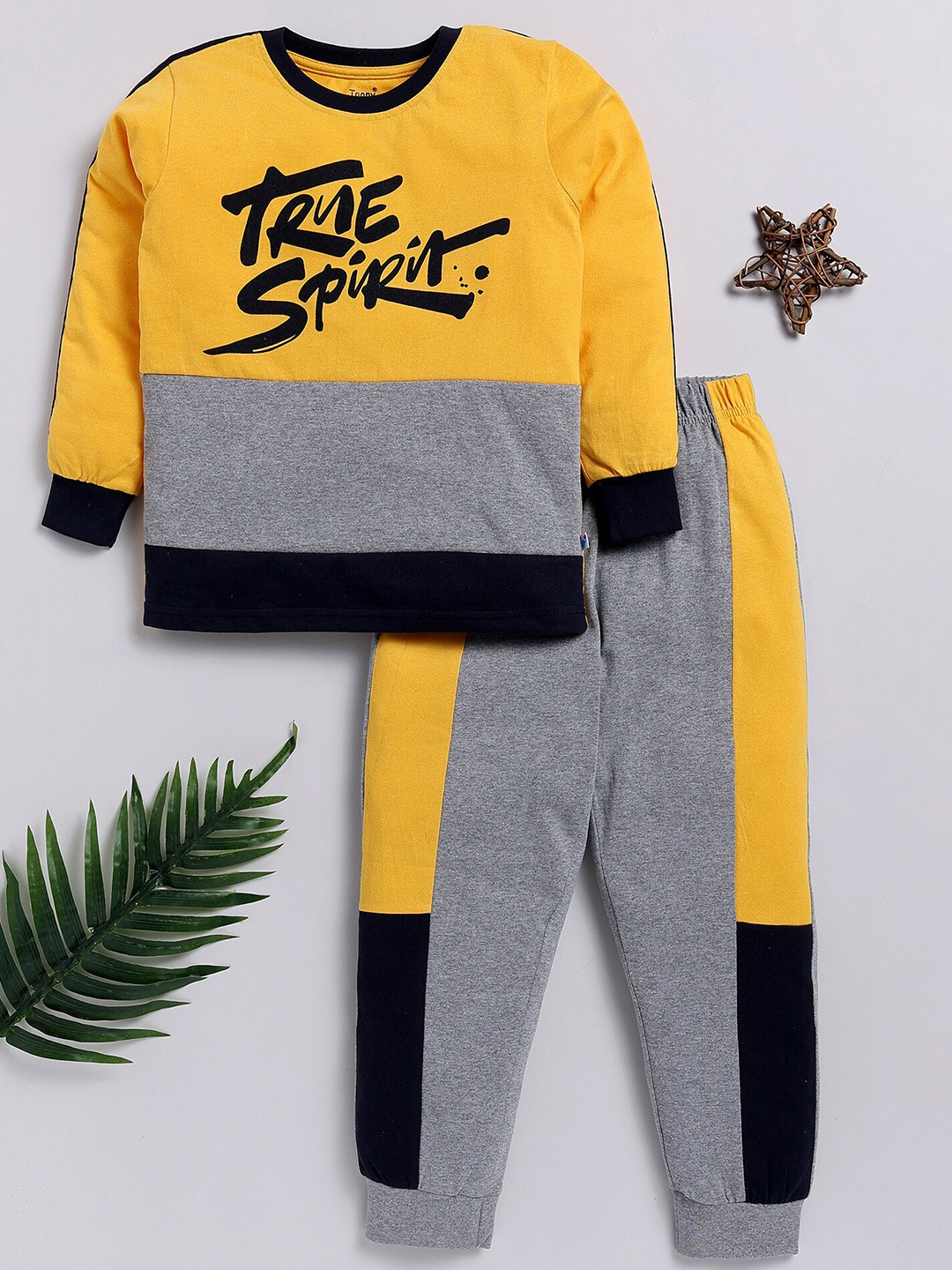 

Toonyport Boys Printed Round Neck Long Sleeves T-shirt with Trousers, Yellow