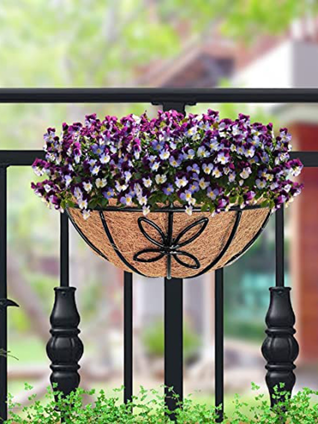 

Garden Deco Black 4 Pieces Metal Flower Wall Basket Planter