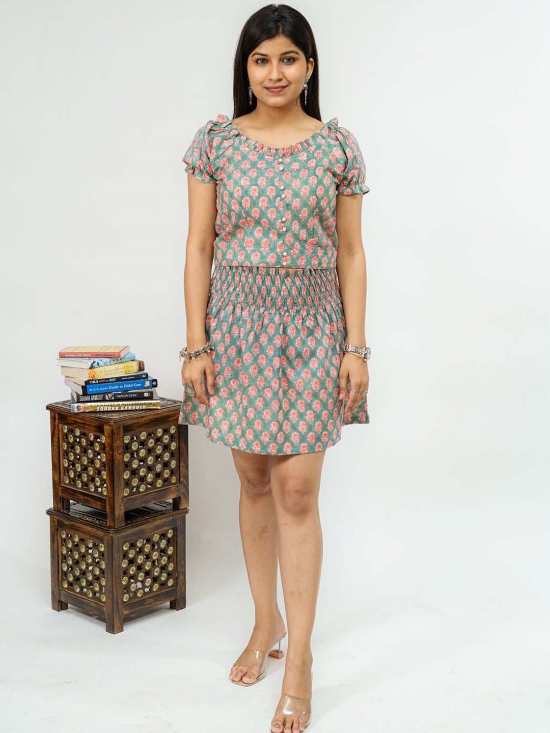 

TSUCCHI TRADITIONS Ethnic Motifs Printed Pure Cotton Top With Skirt, Green