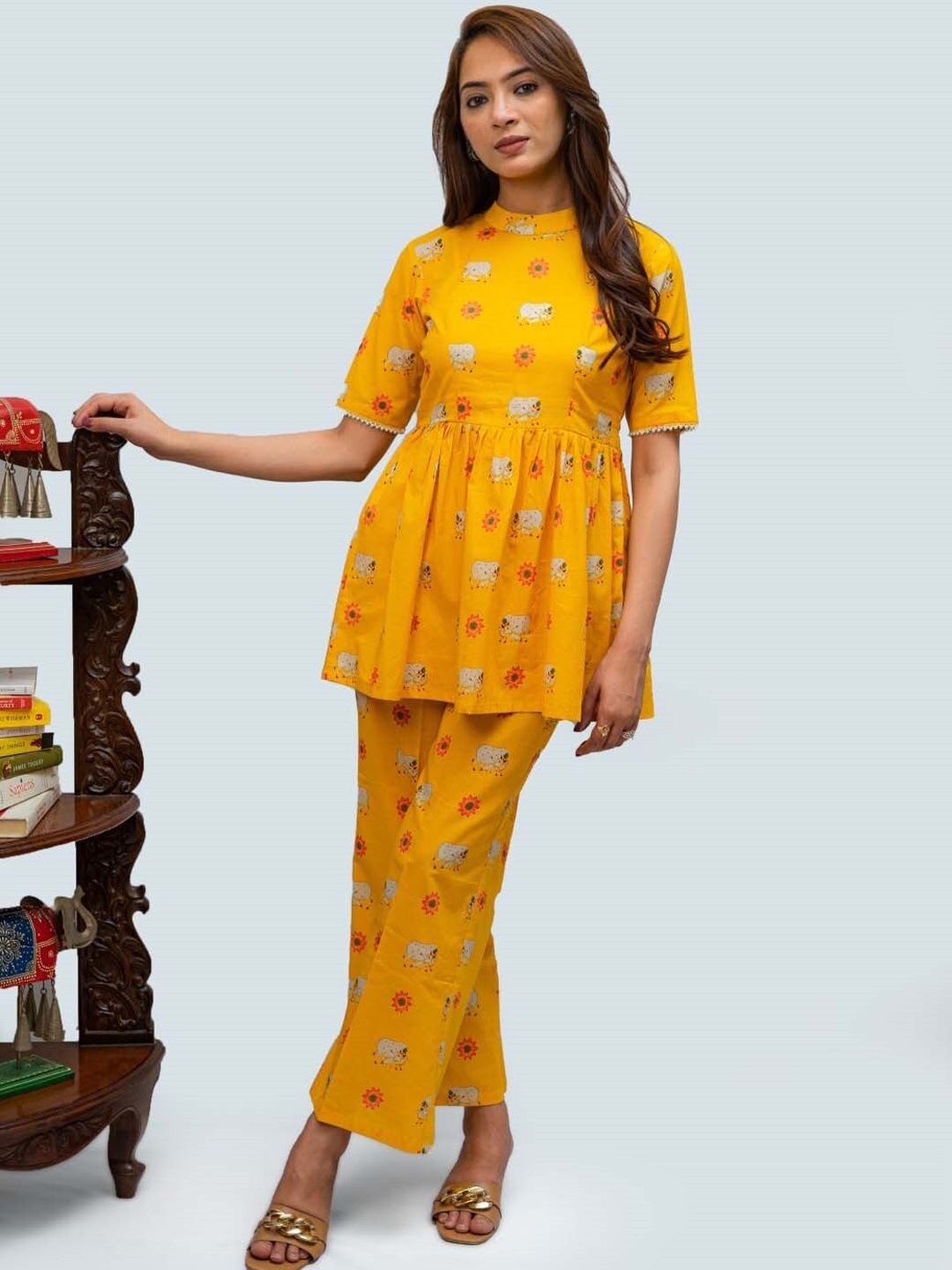 

TSUCCHI TRADITIONS Printed Pure Cotton Tunic With Trouser, Yellow