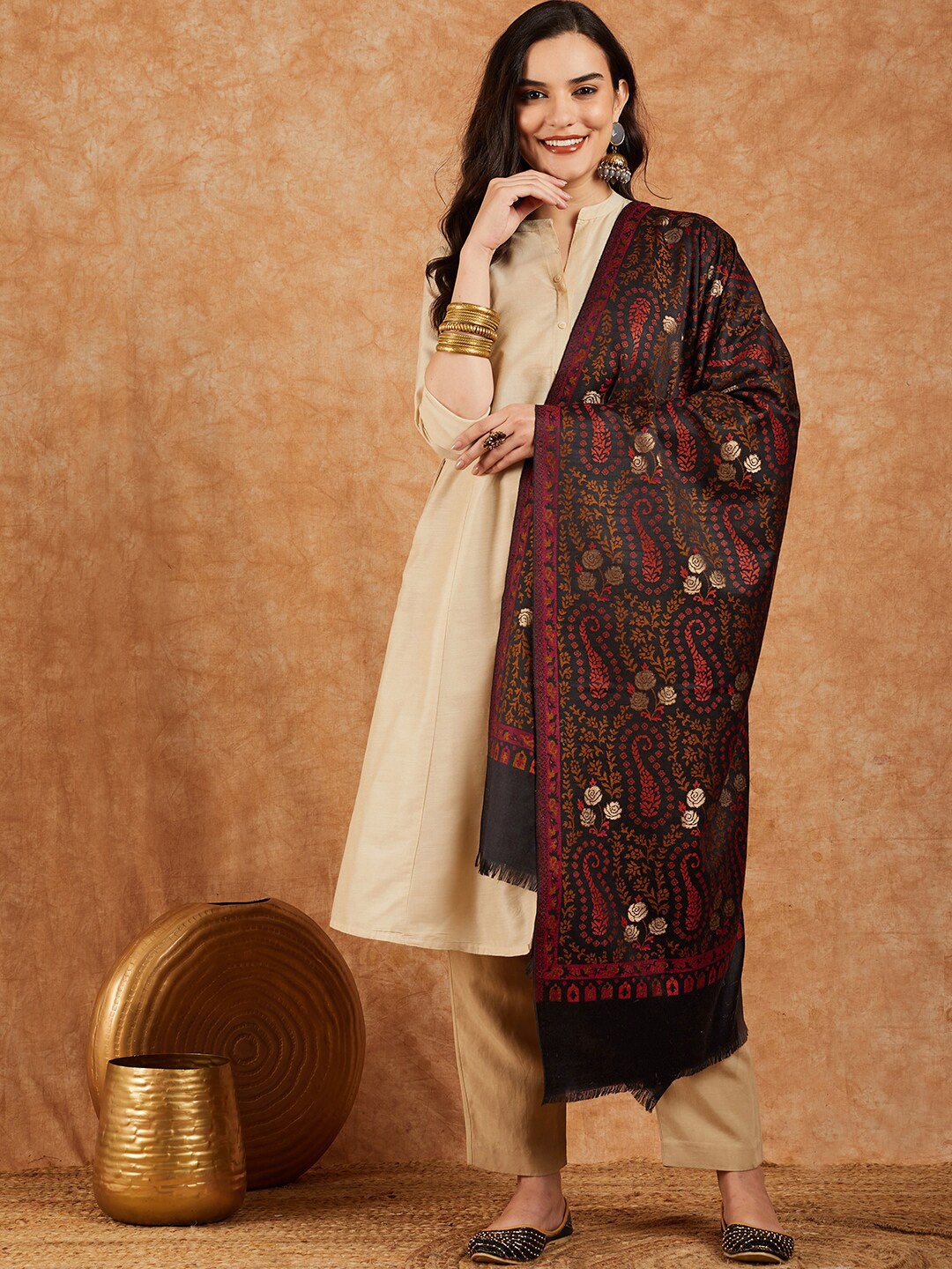 

Sangria Woven Design Pashmina Shawl, Black