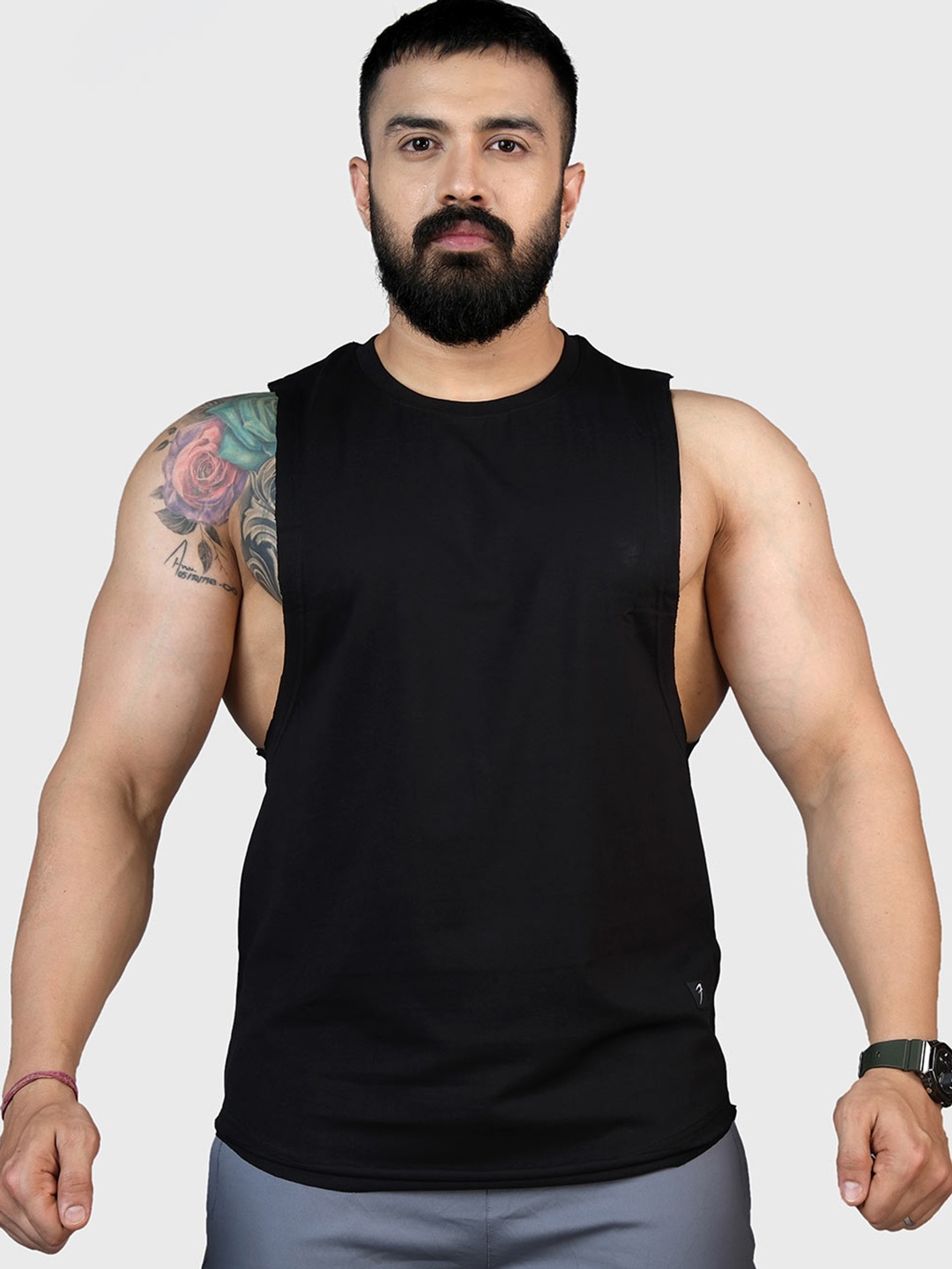 

FUAARK Sleeveless Sports Gym Vest, Black