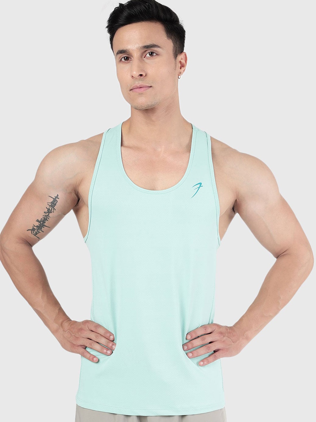 

FUAARK Scoop Neck Gym Innerwear Vest, Sea green