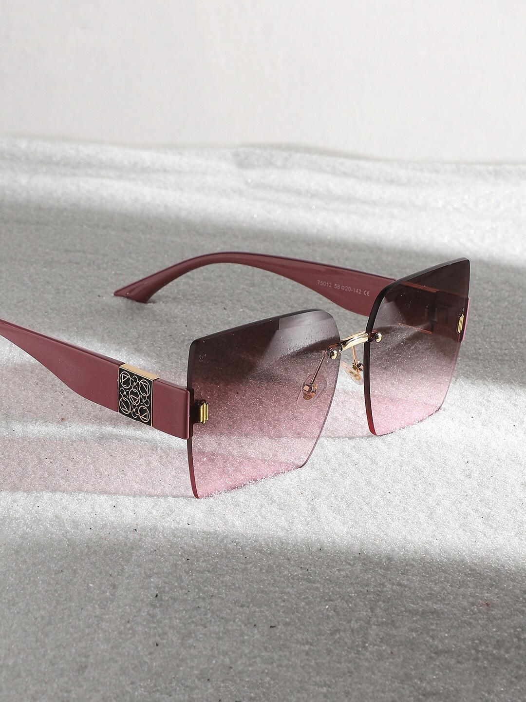 

HAUTE SAUCE by Campus Sutra Women Fashion With Polarised Lens Oversized Sunglasses, Pink