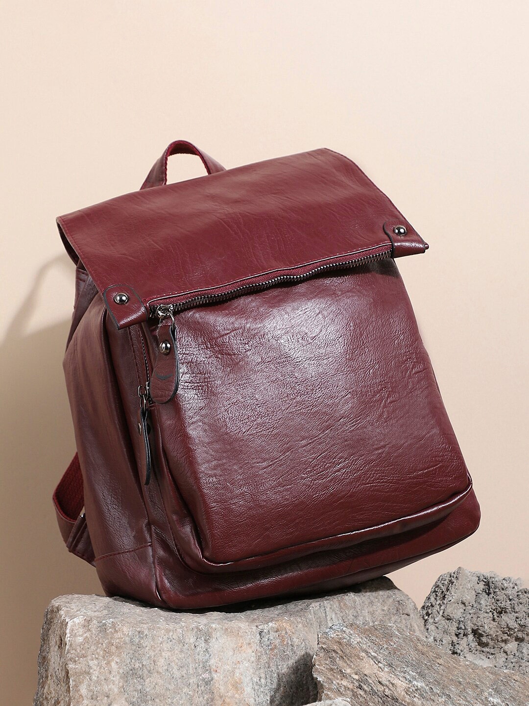 

HAUTE SAUCE by Campus Sutra Leather Ergonomic Medium Backpack, Red