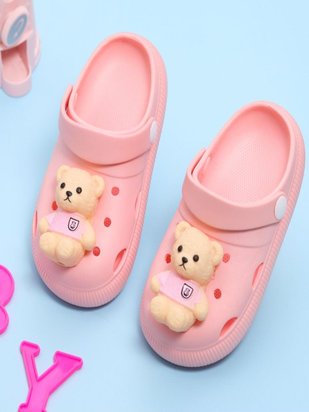 

Yellow Bee Boys Teddy Bear Applique Rubber Clogs, Pink