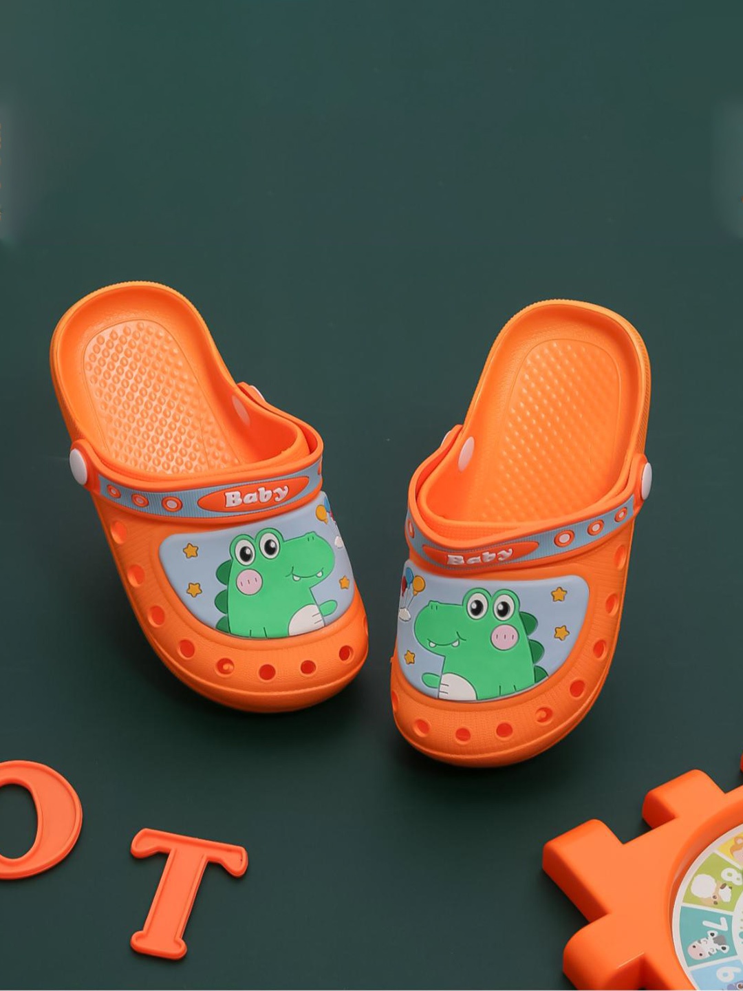 

Yellow Bee Boys Dinosaur Applique Rubber Clogs, Orange