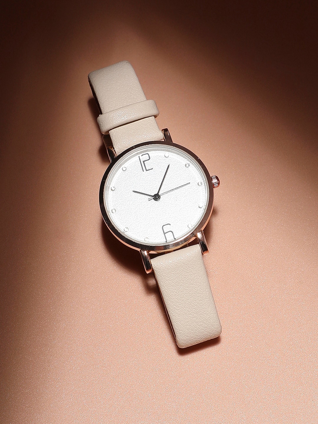 

HAUTE SAUCE by Campus Sutra Women Vegan Leather Strap Analogue Watch AW23_HSWC1069, Beige