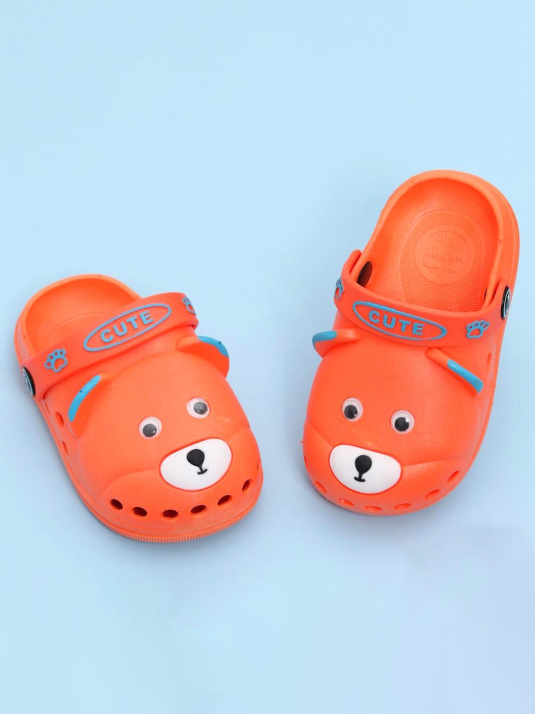 

Yellow Bee Boys Self-Design Cute Bear Clogs, Orange