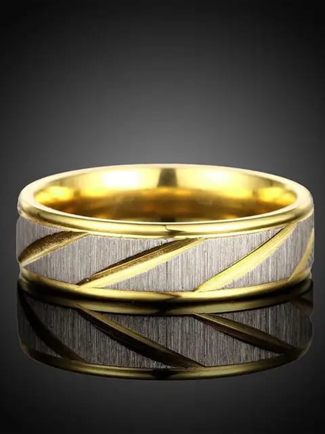 

VIEN Unisex Gold-Plated Stainless Steel Twill Pattern Finger Ring
