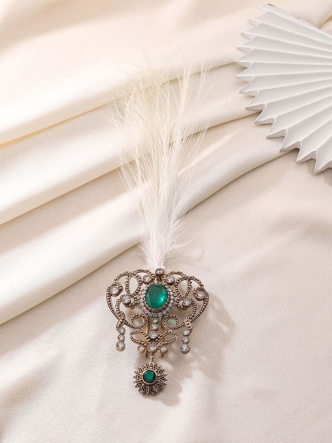 

COSA NOSTRAA Brass-Plated Jhumar Passa, Green