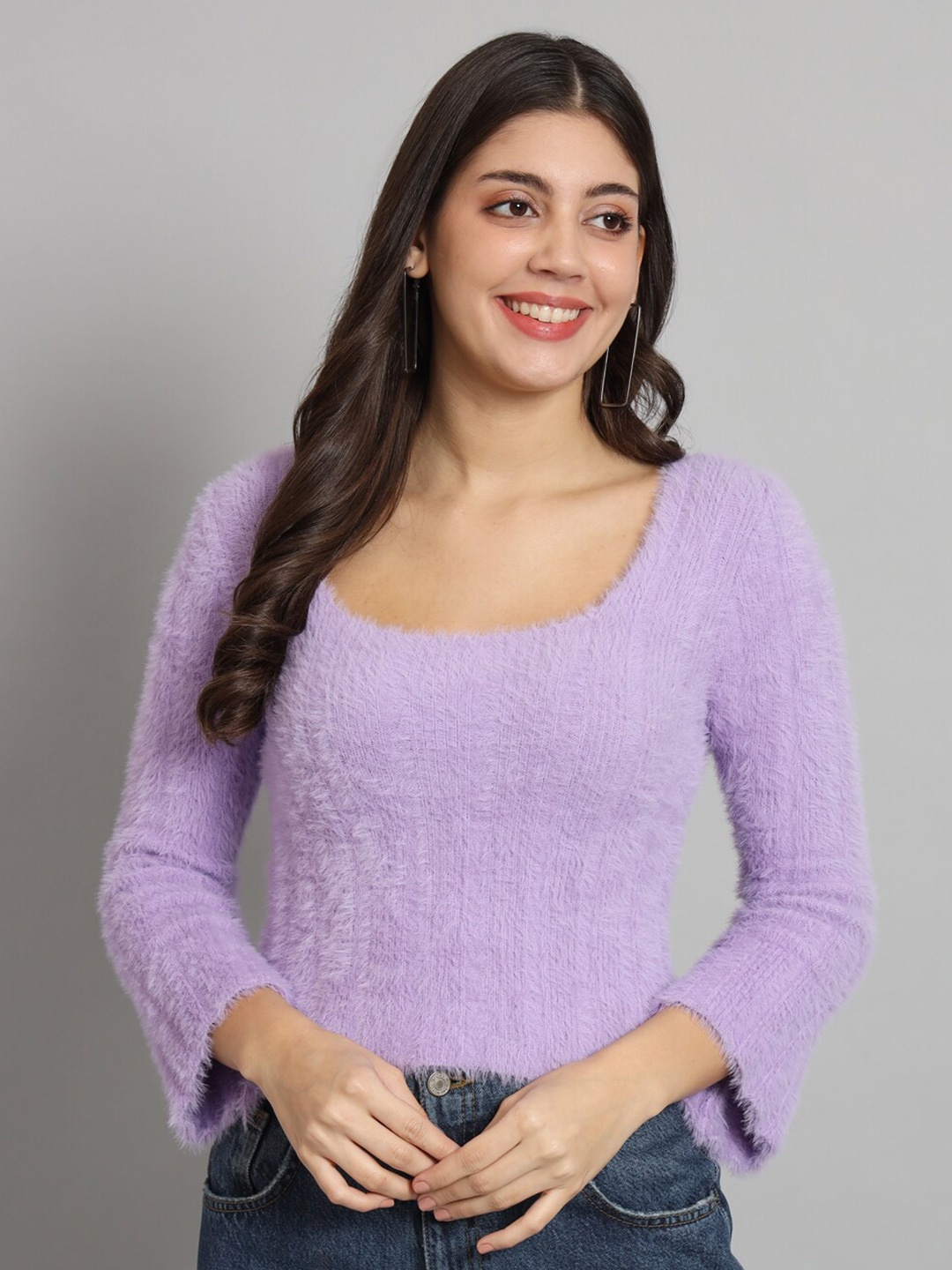 

Chemistry Round Neck Fur Woollen Crop Sweater, Lavender