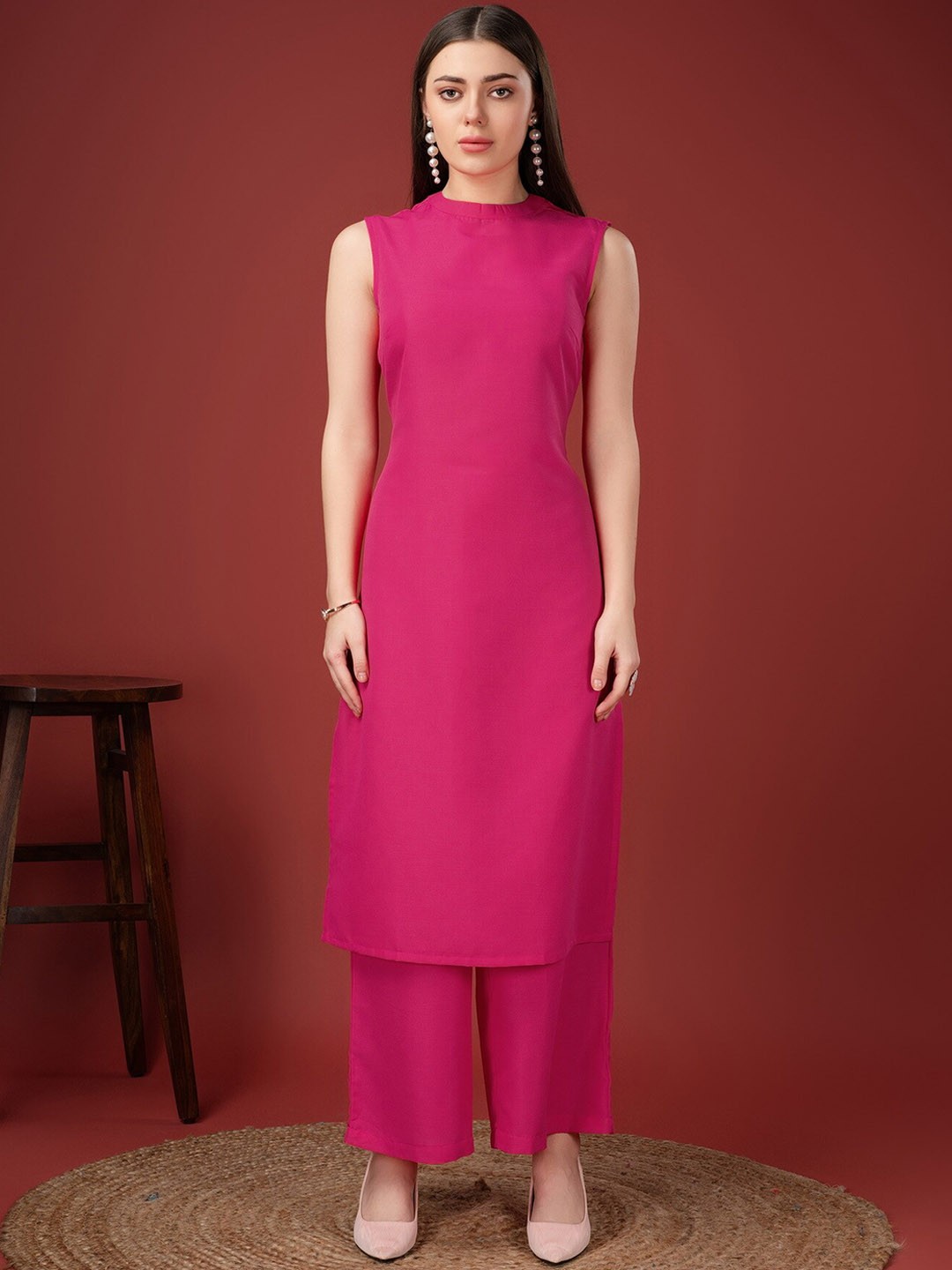 

soan High Neck Straight Kurta With Palazzos, Pink