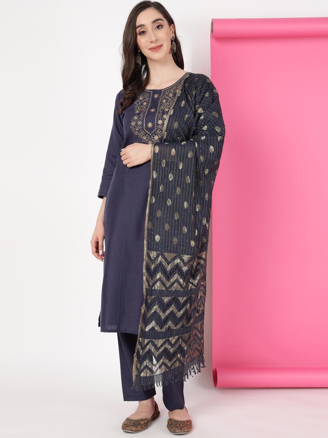 

Ziva Fashion Yoke Design Thread Work Regular Kurta With Trousers & Dupatta, Navy blue