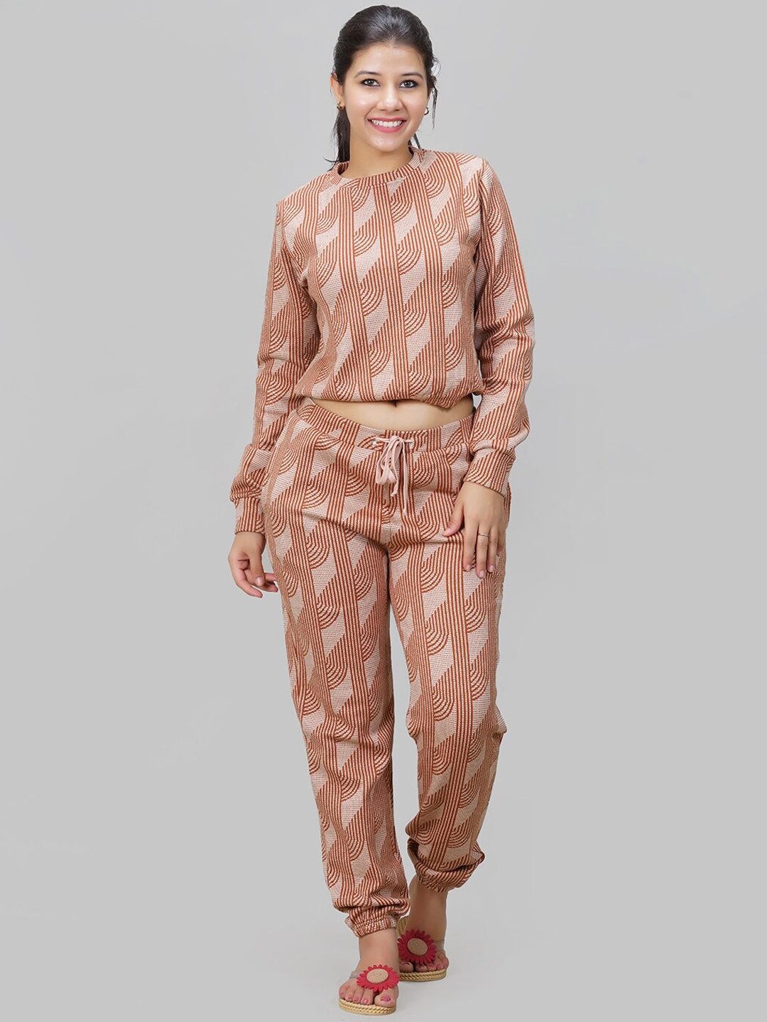

She N She Premium Jacquard Weave Sweatshirt With Joggers Co-Ords, Rust
