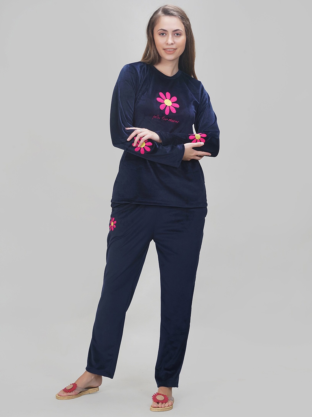 

She N She Floral Printed Night suit, Navy blue