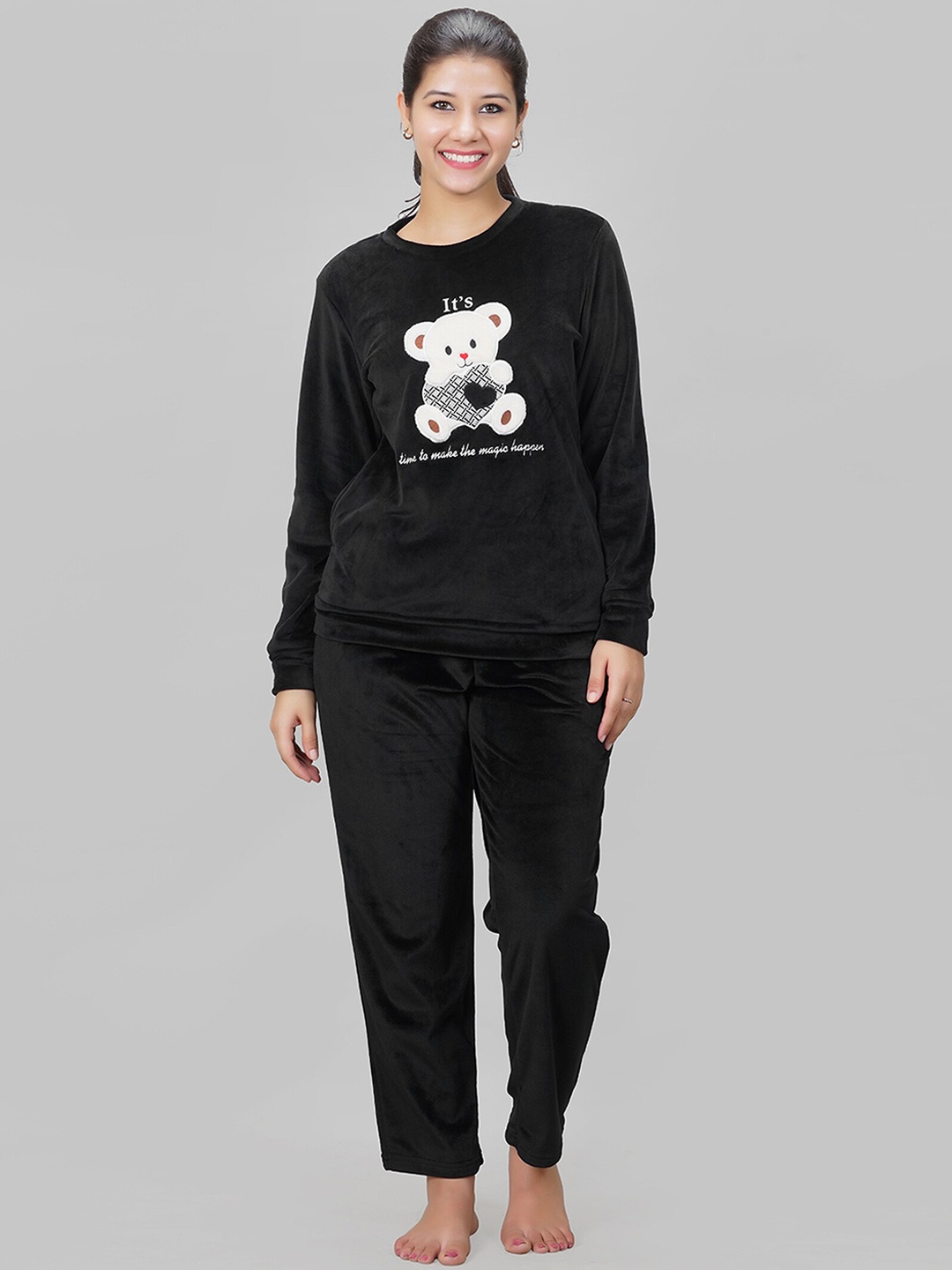 

She N She Graphic printed Night suit, Black