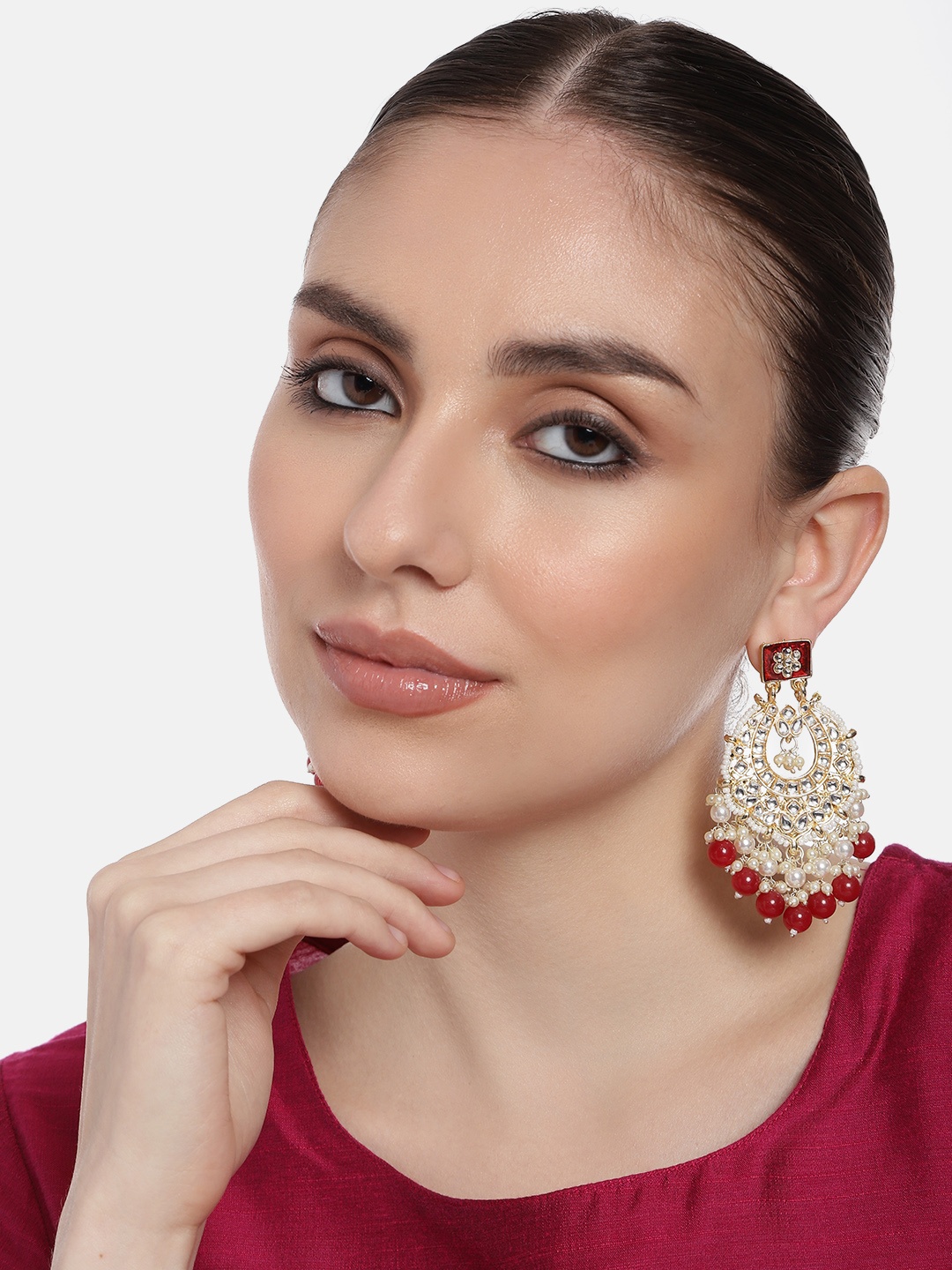 

Estele Gold-Plated Teardrop Shaped Artificial Beads Chandbalis