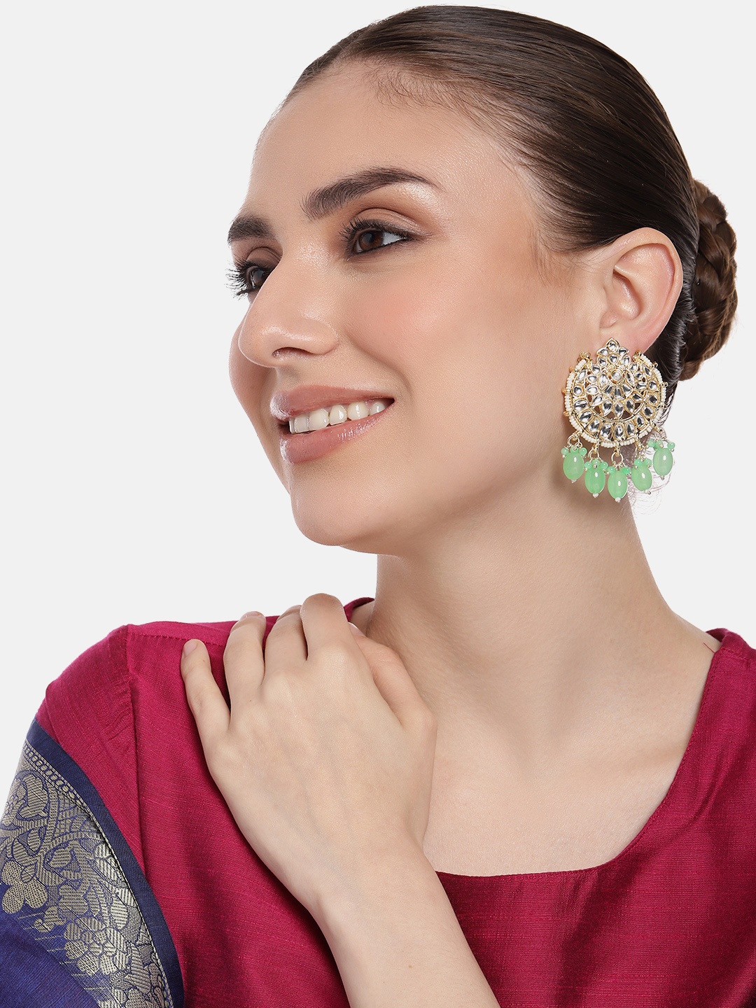 

Estele Gold-Plated Teardrop Shaped Kundan Chandbalis