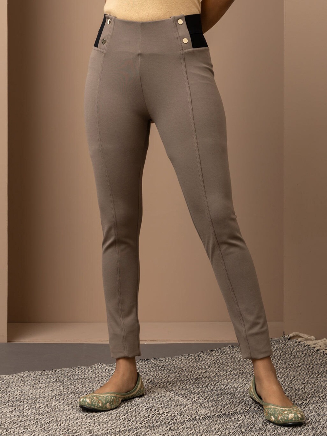

Lakshita Women Skinny Fit Jeggings, Grey
