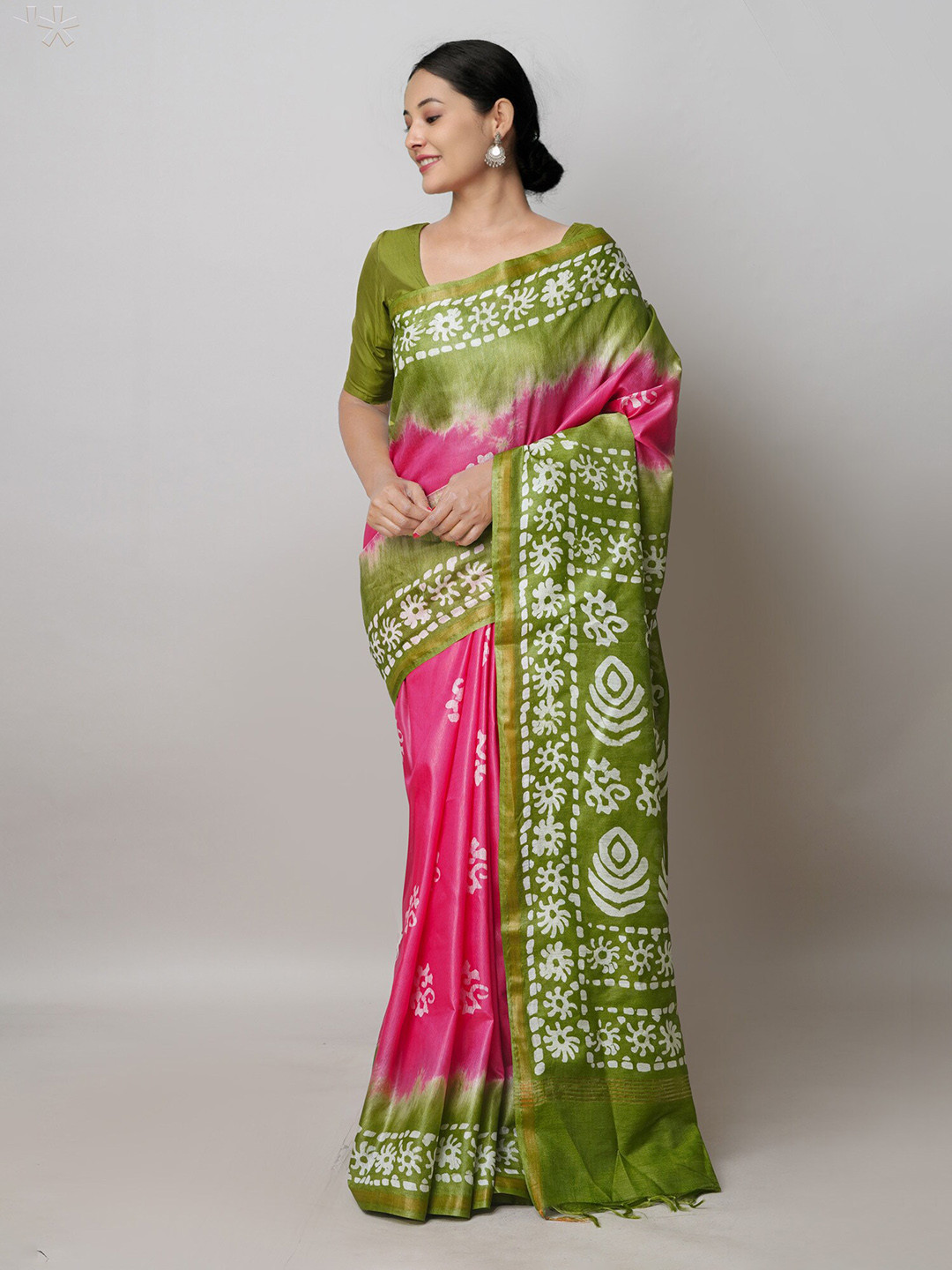 

Unnati Silks Ethnic Motifs Batik Printed Silk Cotton Handloom Chanderi Saree, Pink