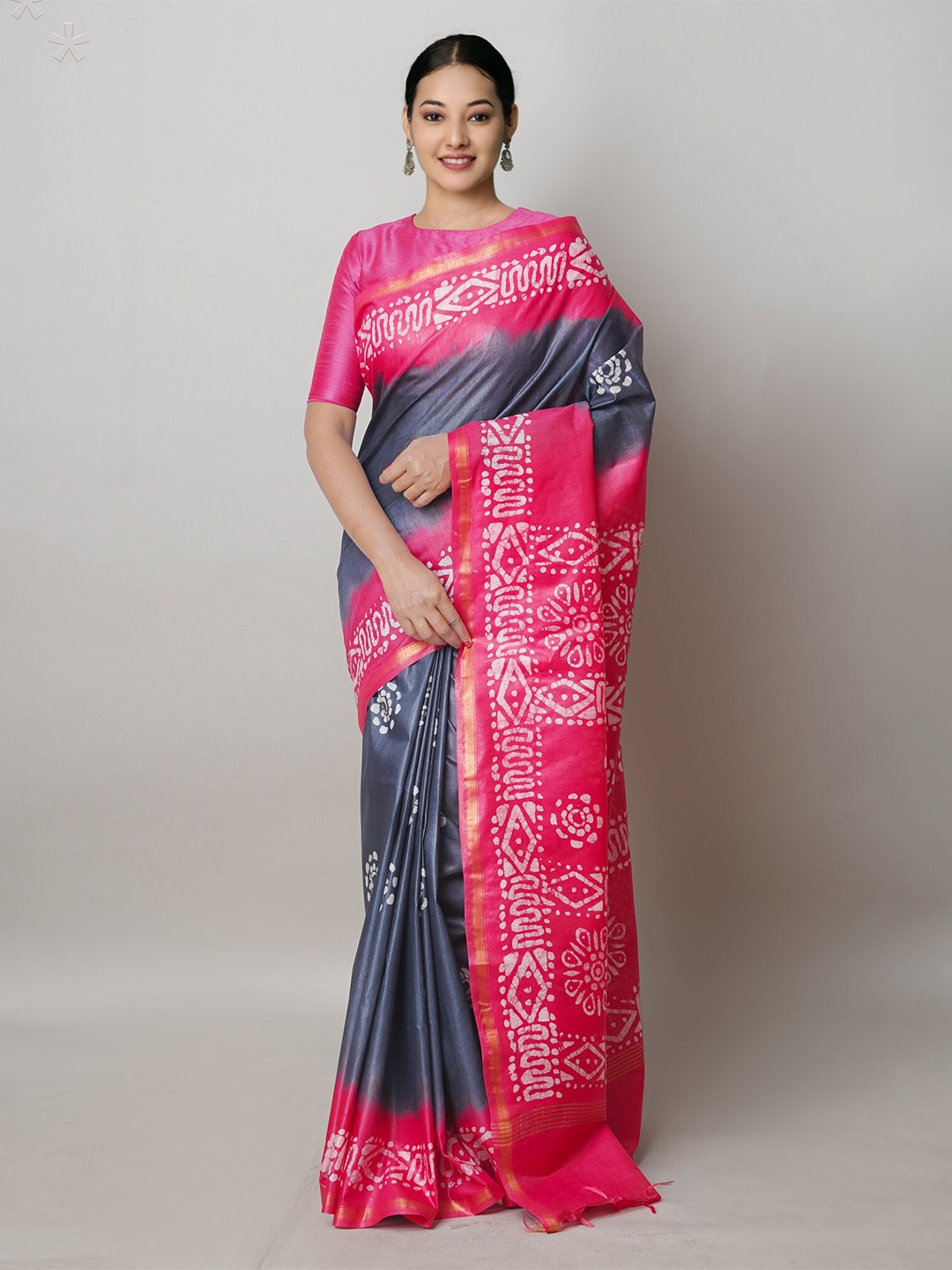 

Unnati Silks Pure Batik Printed Silk Cotton Chanderi Saree, Grey
