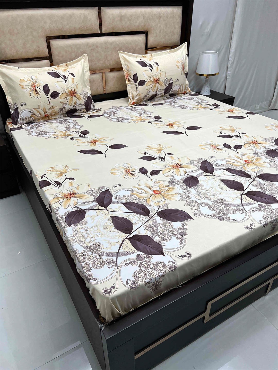 

Pure Decor Amulya Cream & Brown Floral 300 TC Queen Bedsheet with 2 Pillow Covers