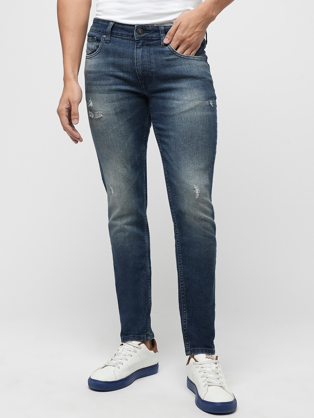 

Jack & Jones Men Slim Fit Mildly Distressed Heavy Fade Comfort Stretchable Jeans, Blue