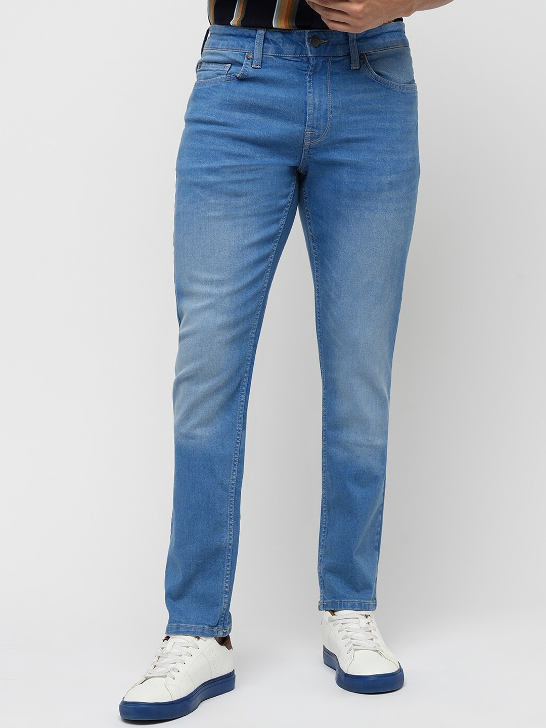 

Jack & Jones Men Slim Fit Light Fade Clean Look Stretchable Jeans, Blue