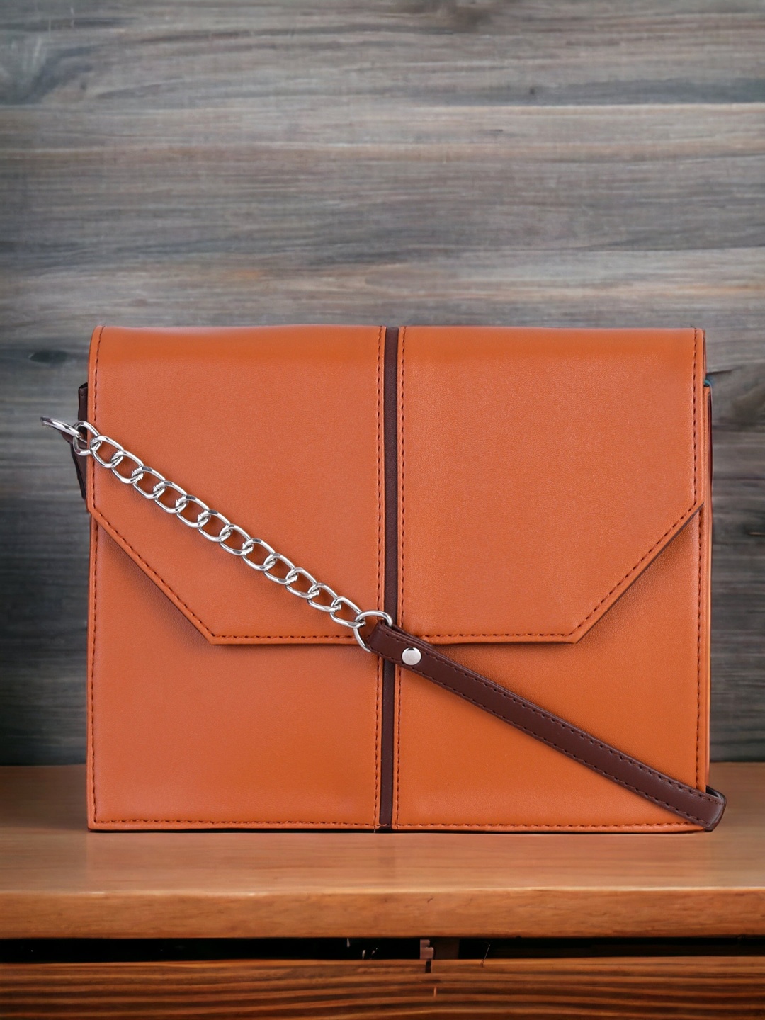 

Toteteca Structured Sling Bag, Orange