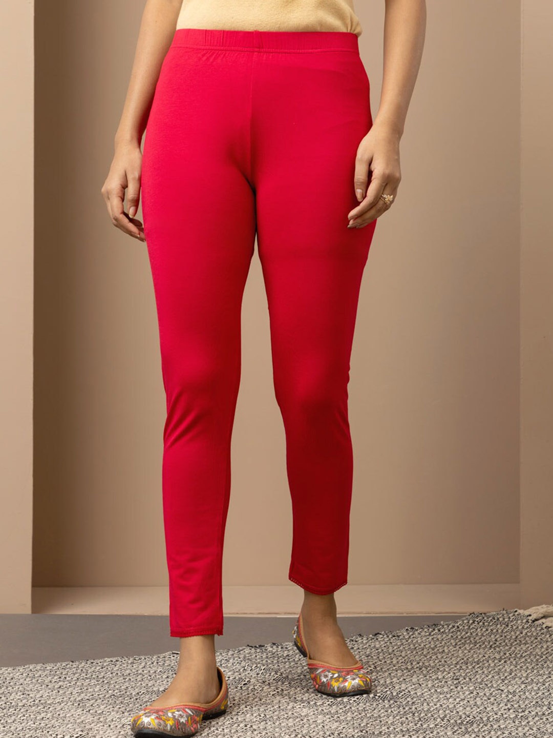 

Lakshita Ankle-Length Legging, Red