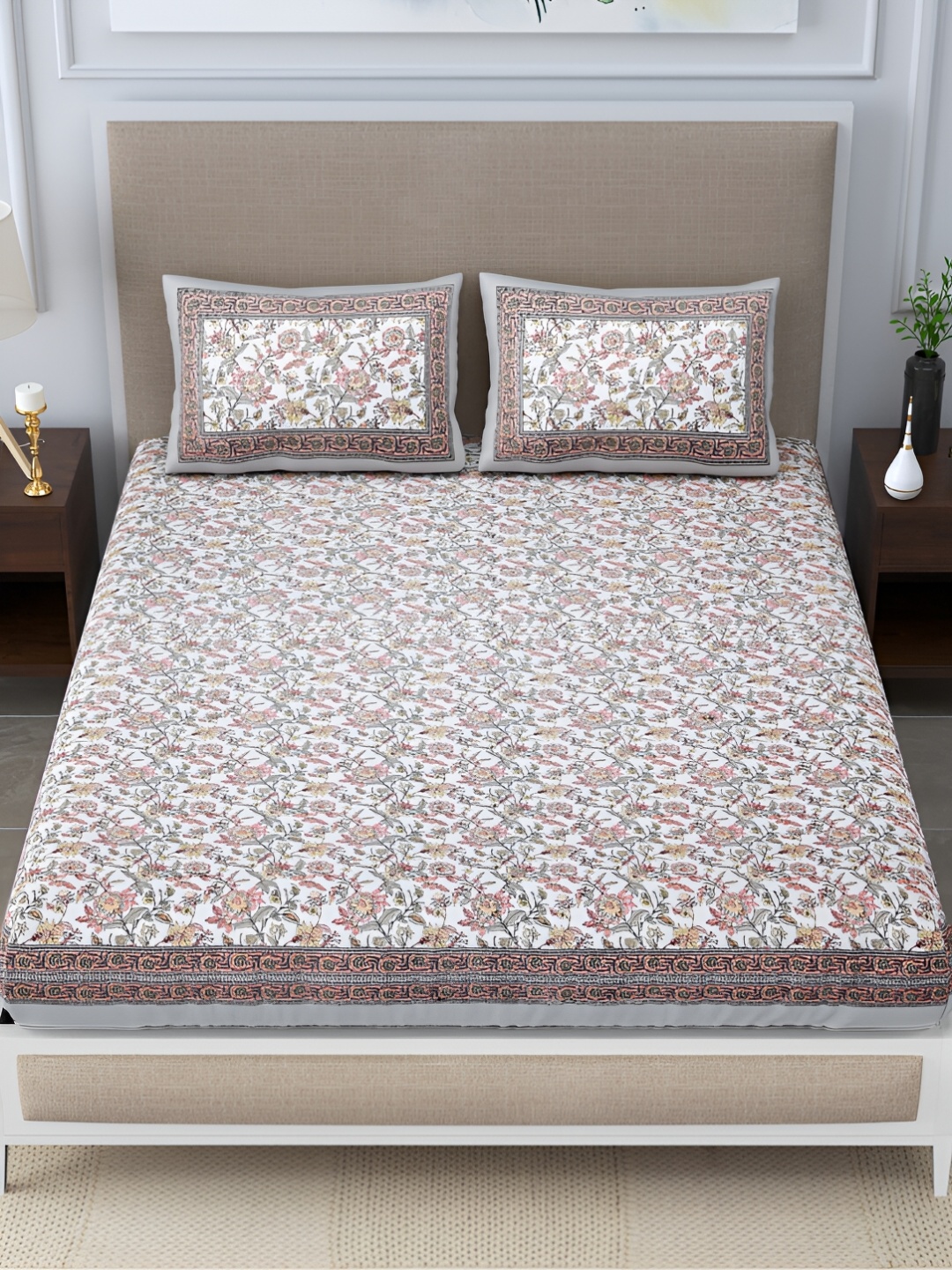 

DIGITRENDZZ Unique Floral Cotton 240 TC King Bedsheet With 2 Pillow Covers, Brown