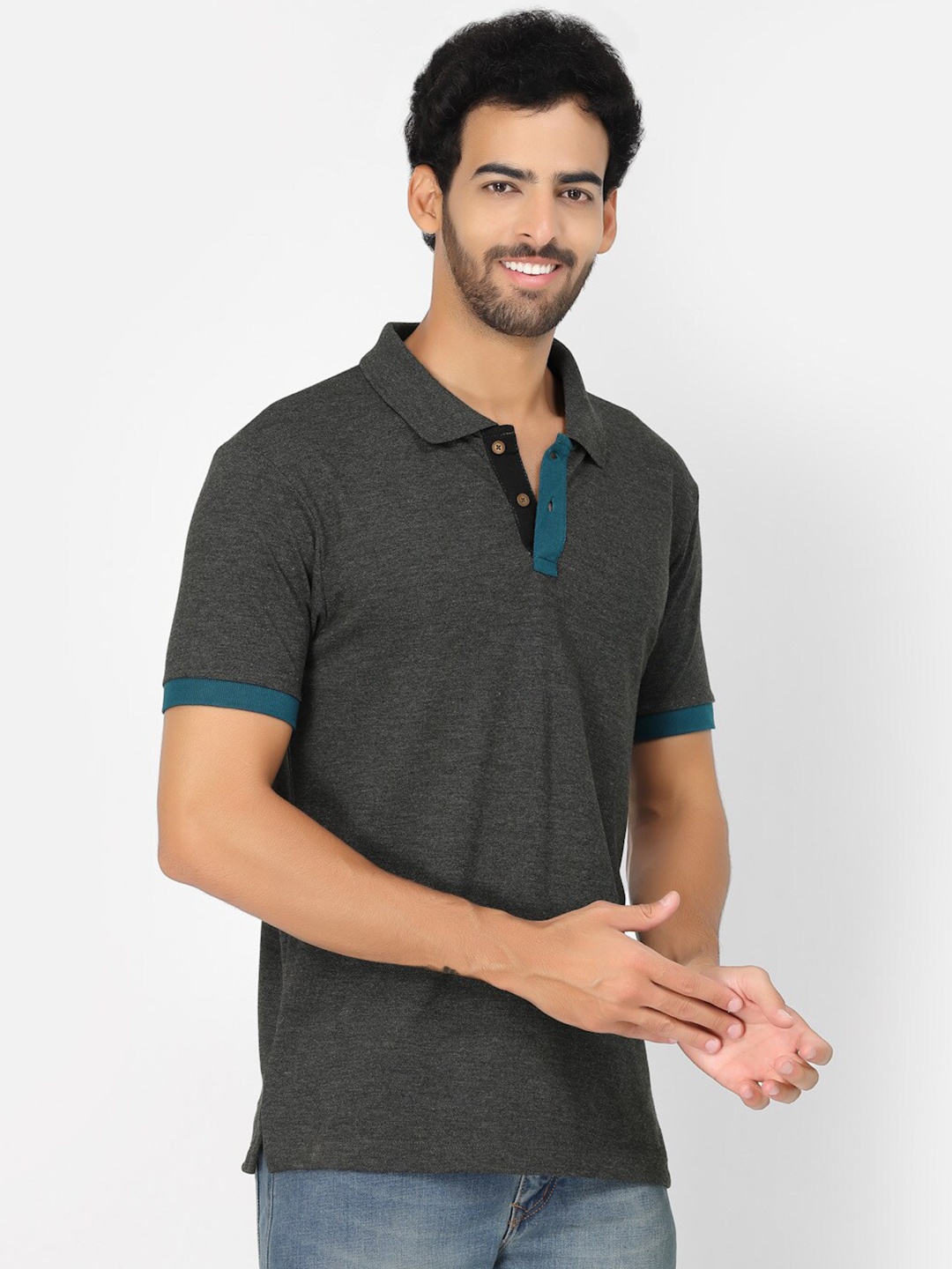 

Kalt Colourblocked Polo Collar Regular Fit T-shirt, Grey