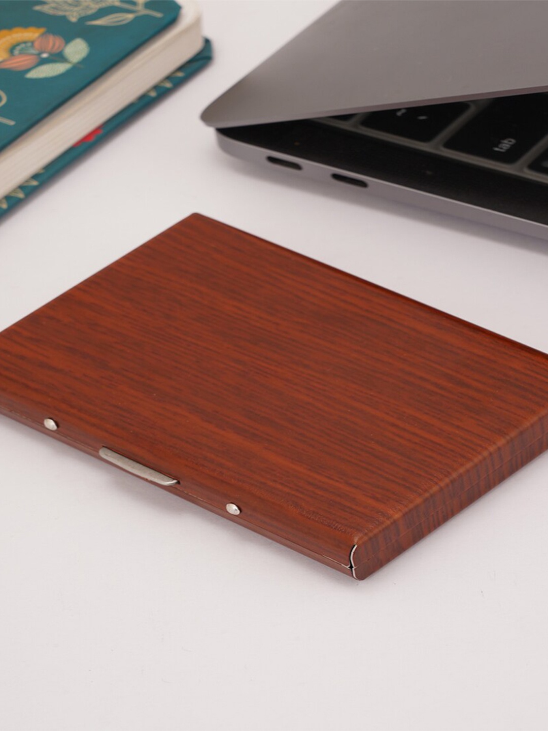 

Style Shoes Women Brown PU Card Holder