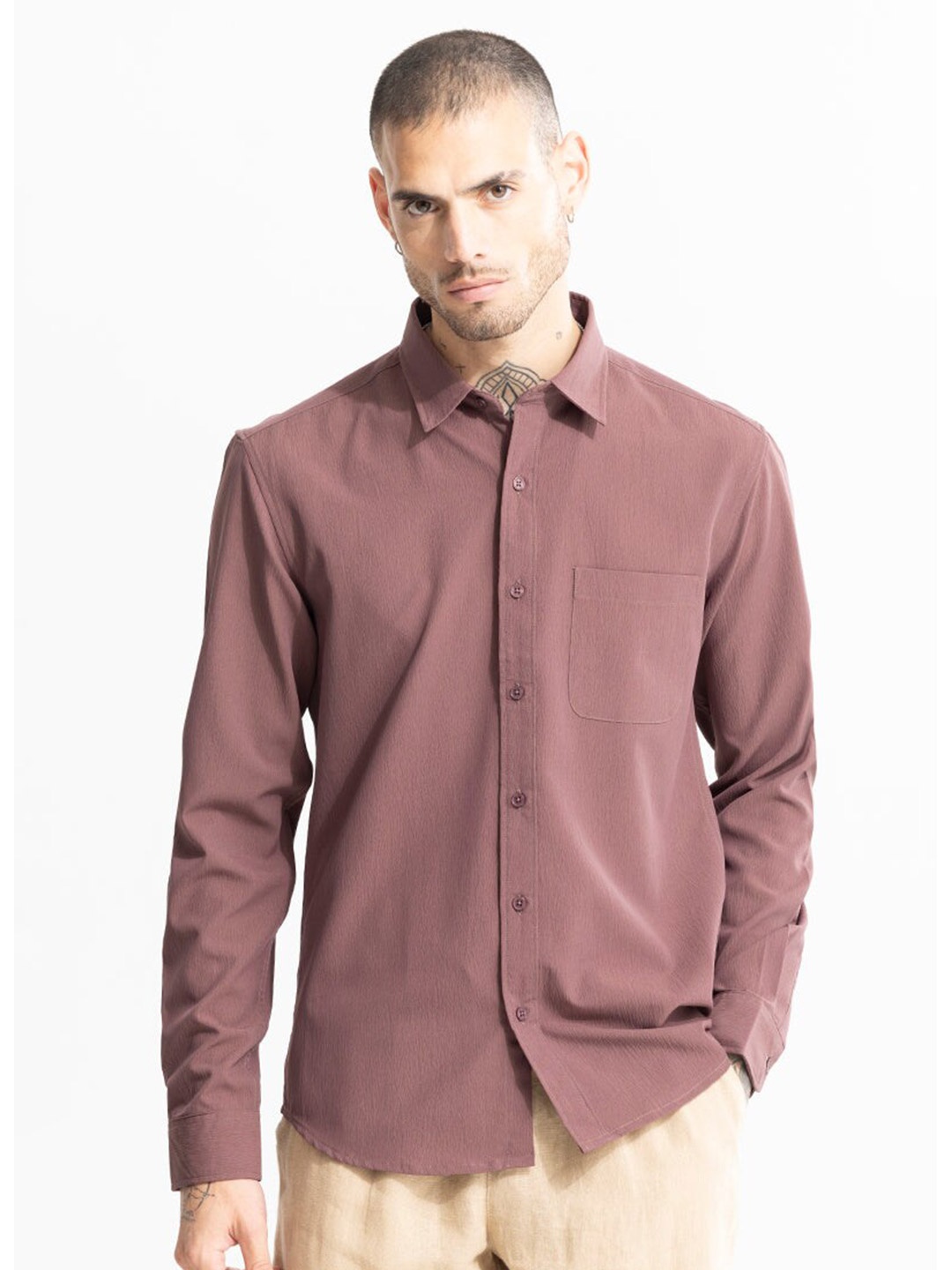

Snitch Mauve Classic Slim Fit Casual Shirt