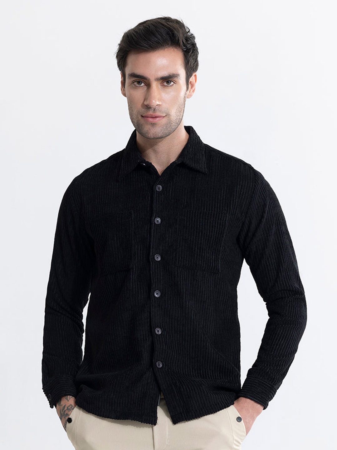 

Snitch Black Classic Boxy Striped Spread Collar Long Sleeve Corduroy Pocket Shirt