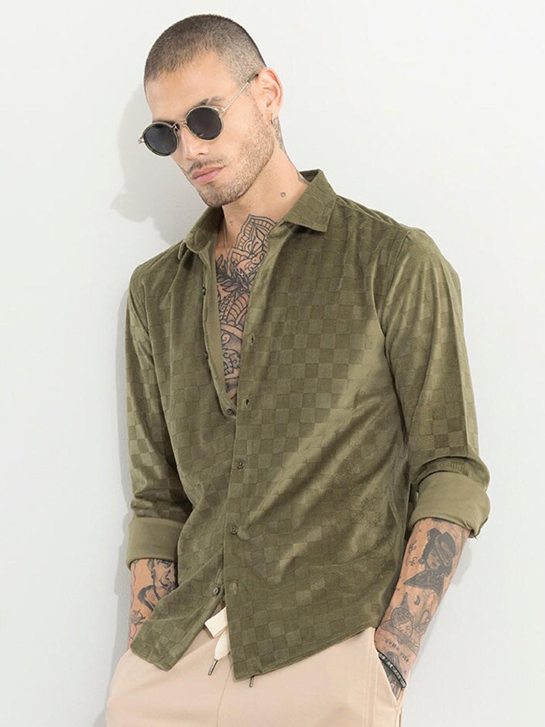 

Snitch Olive Classic Slim Fit Self Design Spread Collar Long Sleeve Casual Shirt