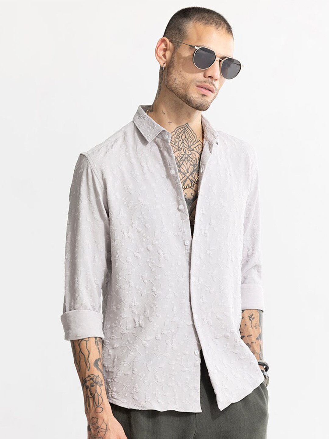 

Snitch Grey Classic Slim Fit Self Design Casual Shirt