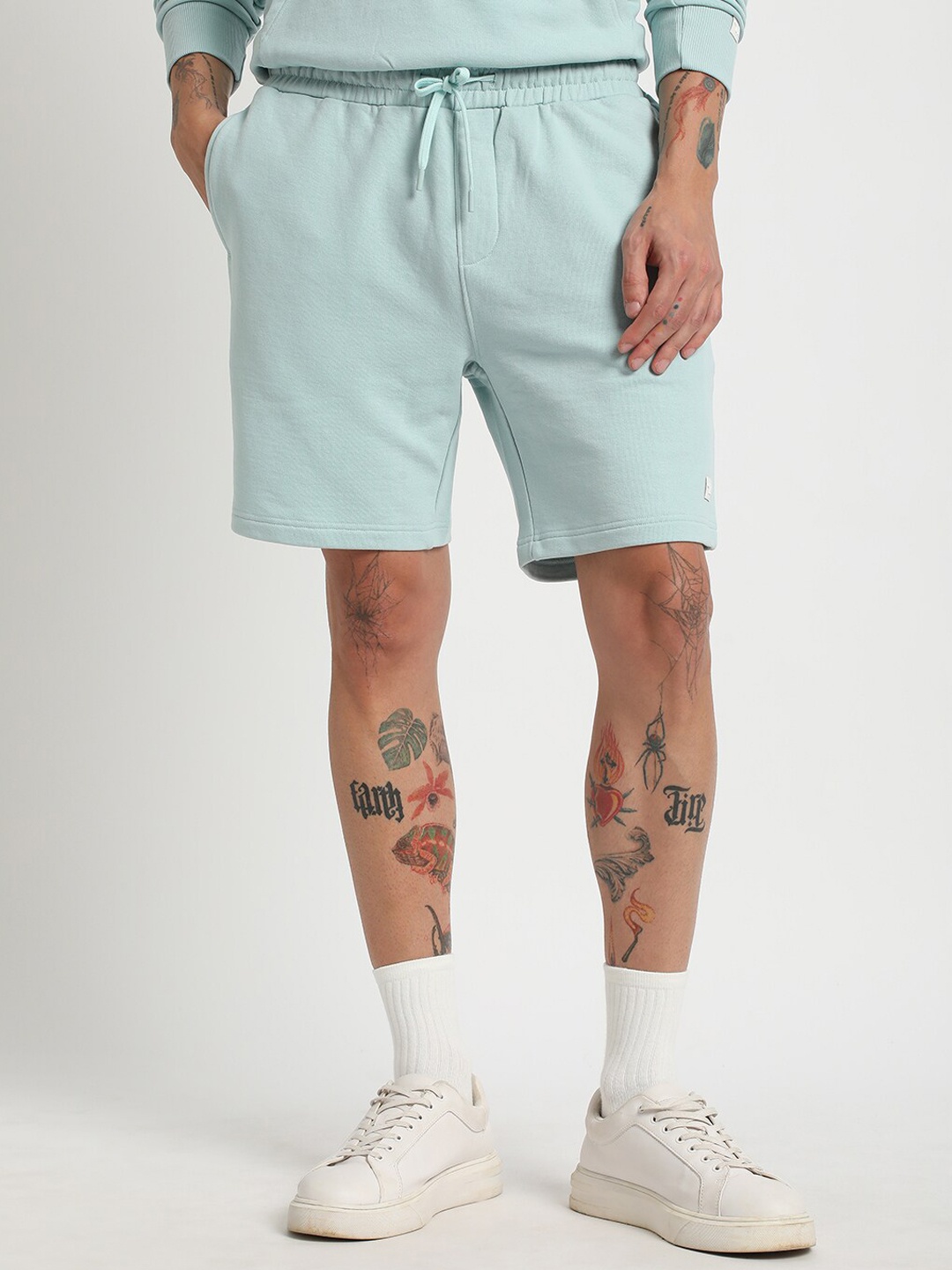 

THE BEAR HOUSE Men Regular Fit Mid Rise Cotton Shorts, Blue