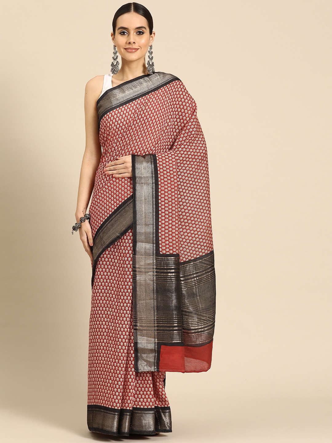 

Simaaya Floral Zari Saree, Red