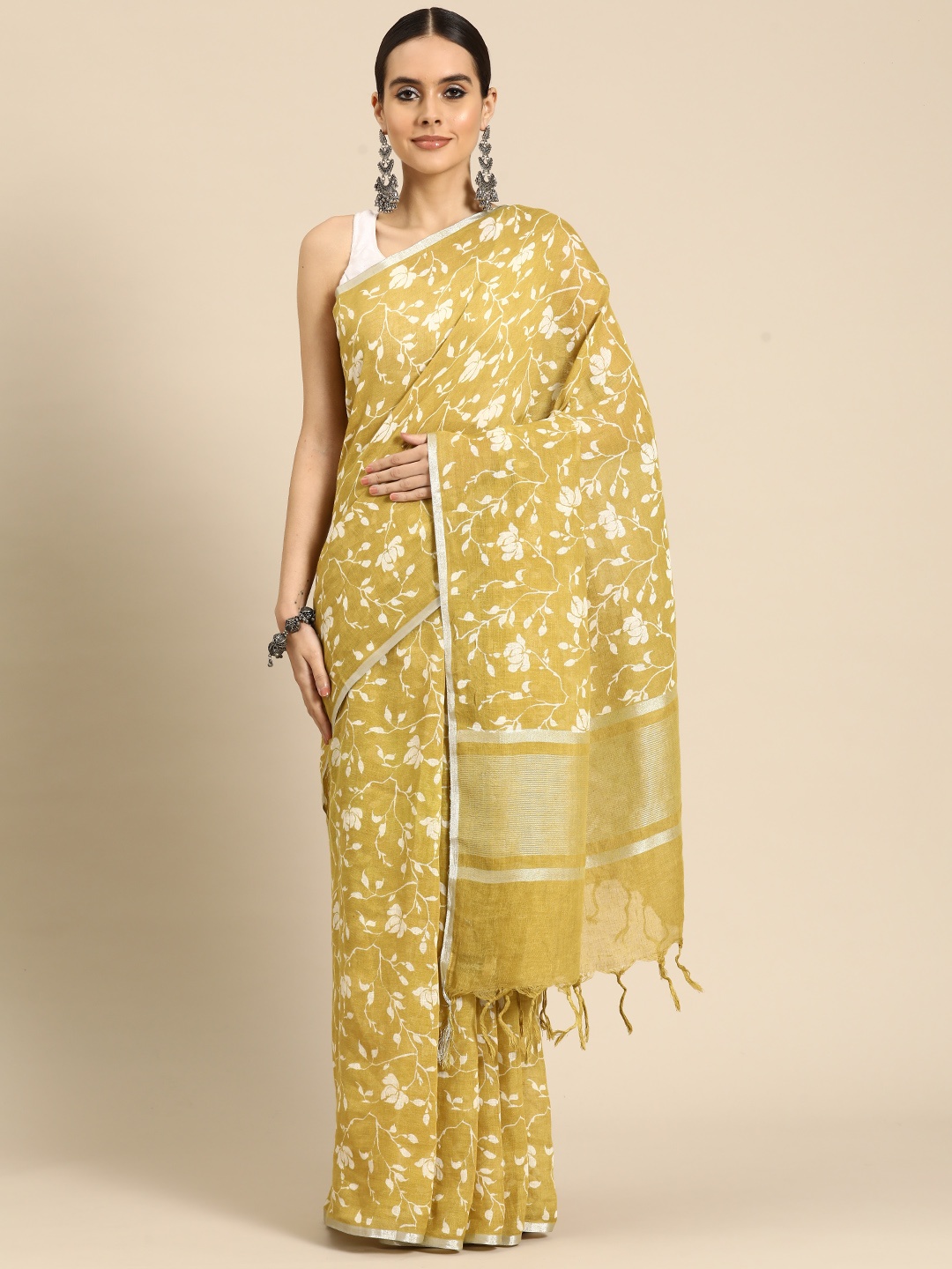 

Simaaya Floral Woven Design Saree, Yellow