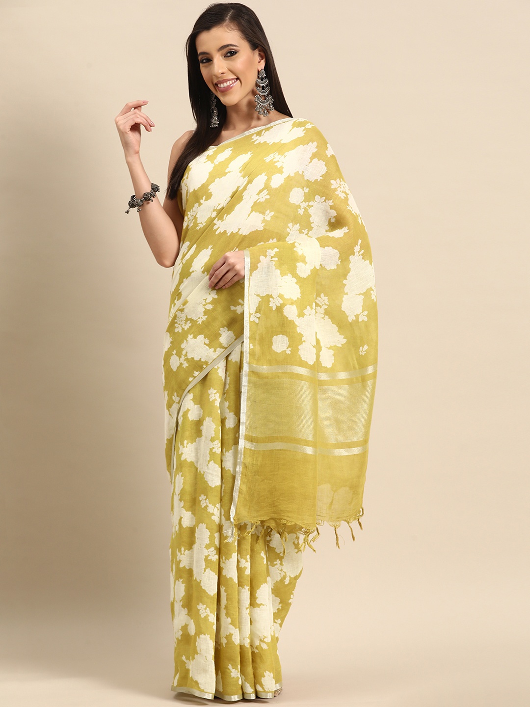 

Simaaya Printed Silk Cotton Saree, Yellow