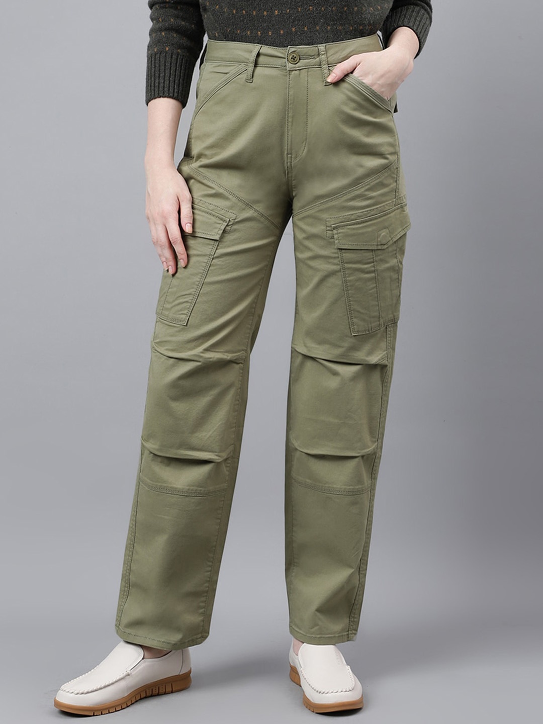 

Woodland Women Mid Rise Cargos, Green