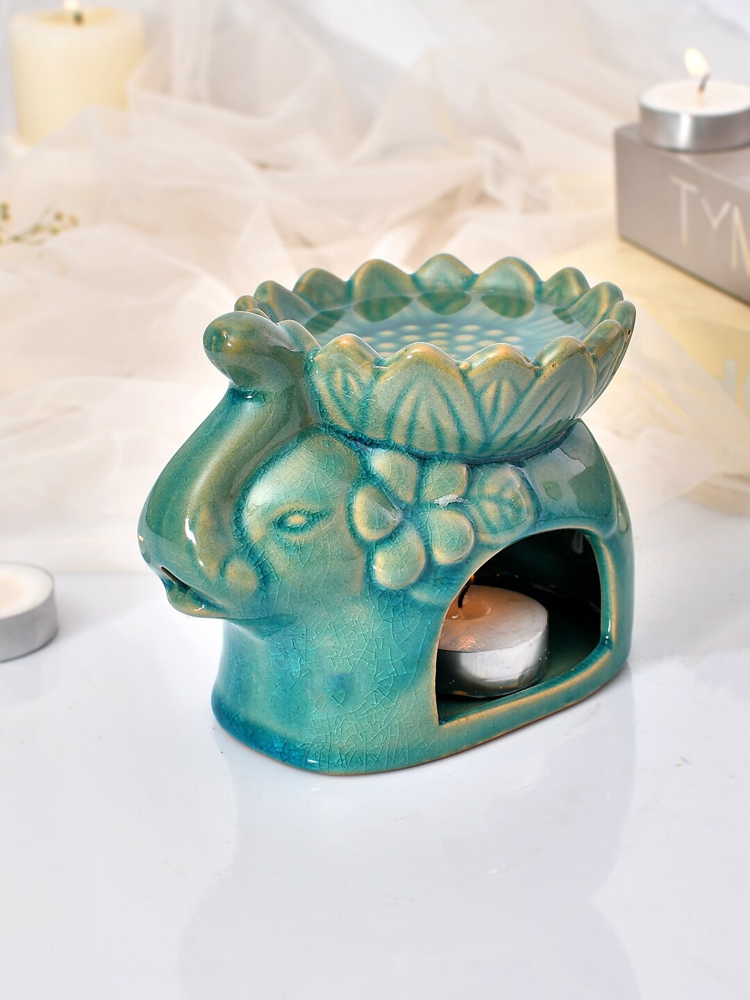 

TAYHAA Blue Ceramic Elephant Shaped Oil Diffuser