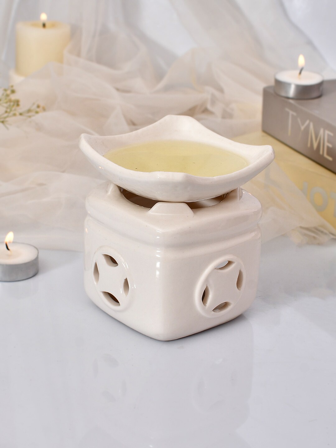 

TAYHAA White 2 Pieces Ceramic Serenity Shape Aroma Oil Diffuser